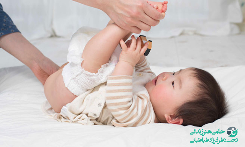 درمان خانگی ادرار سوختگی پای کودک با استفاده از روش های مؤثر