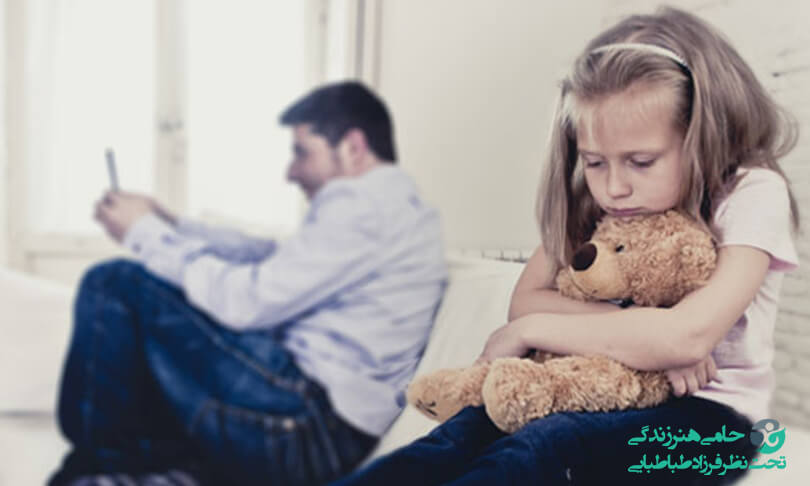 نشانه های کمبود محبت در کودکان | پیامدهای نامهربانی با کودک