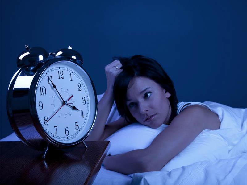 درمان بی خوابی و 5 راهکار ساده برای درمان بی خوابی