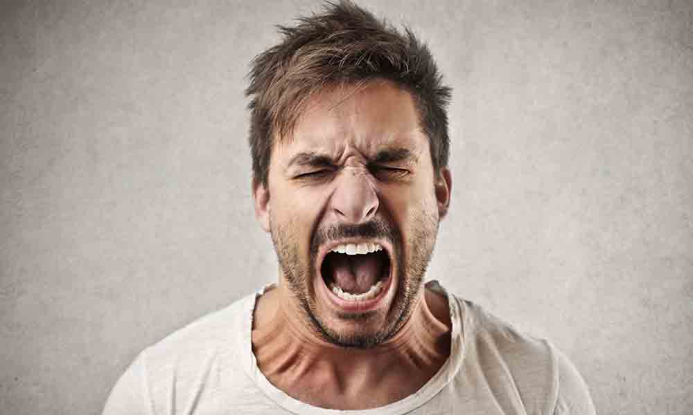 اختلال خشم انفجاری | نشانه‌ها و پیامدهای اختلال خشم متناوب