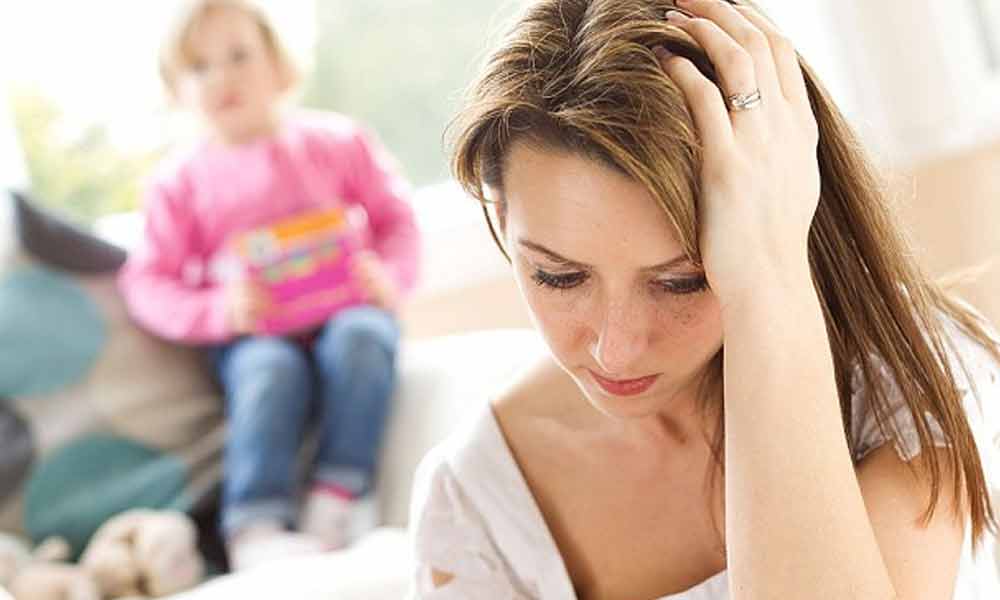 مادر افسرده | تاثیر افسردگی مادر بر اعضای خانواده