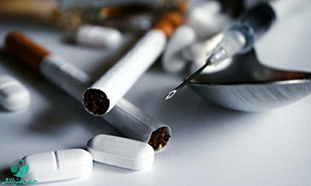 ارتباط سیگار و اعتیاد به مواد مخدر | آیا سیگار زمینه‌ساز اعتیاد است؟