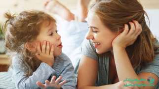 تاثیرگذاری کلمات در رفتار کودک | اهمیت گفتگو با کلمات مثبت چیست؟