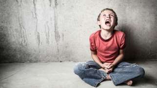 کنترل خشم در کودکان | نحوه مدیریت و کنترل عصبانیت در کودک