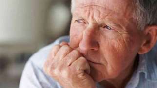 افسردگی سالمندان | علل و درمان افسردگی در دوران سالمندی