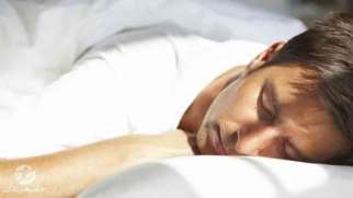 جنب شدن در خواب | علل و راه‌های کاهش جنب شدن در خواب