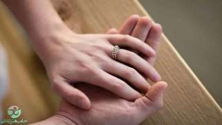 ازدواج با همسن | ازدواج با همسن برای چه کسانی مناسب‌تر است؟