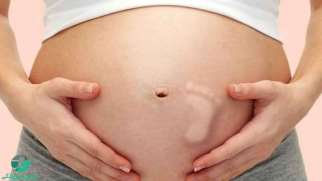 لگد زدن جنین از چه زمانی شروع می‌شود و به چه معناست؟